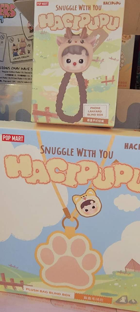 Hacipupu Snuggle with You Plush Bag with Freebie